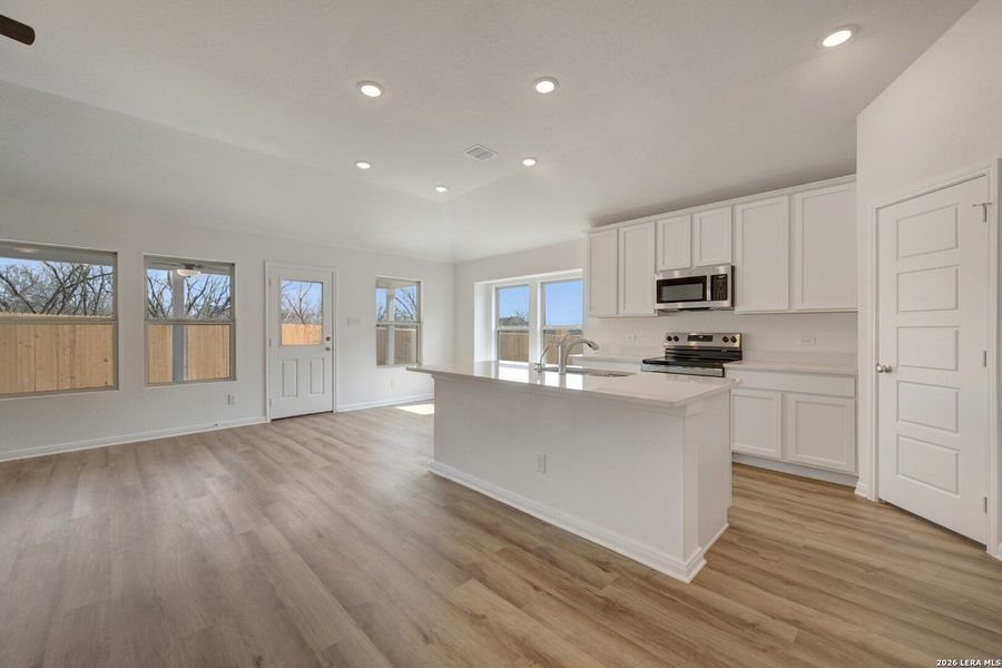 Furnished interior view inside a new home in Greenspoint Heights, Seguin (Image 8).