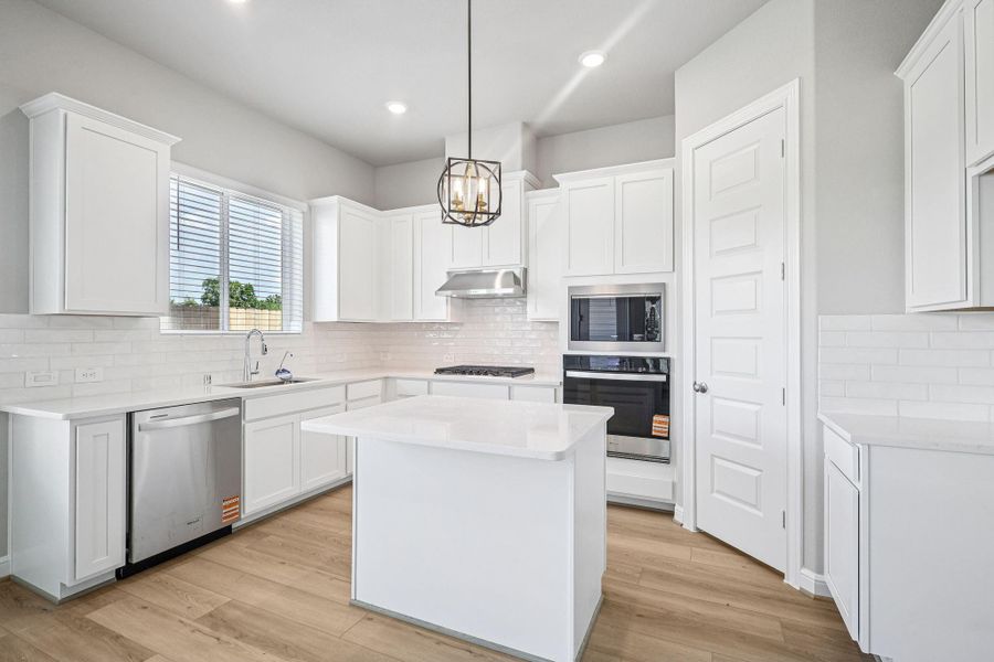 Furnished interior view inside a new home in Kemah Crossing - Luxe Series, Kemah (Image 19).