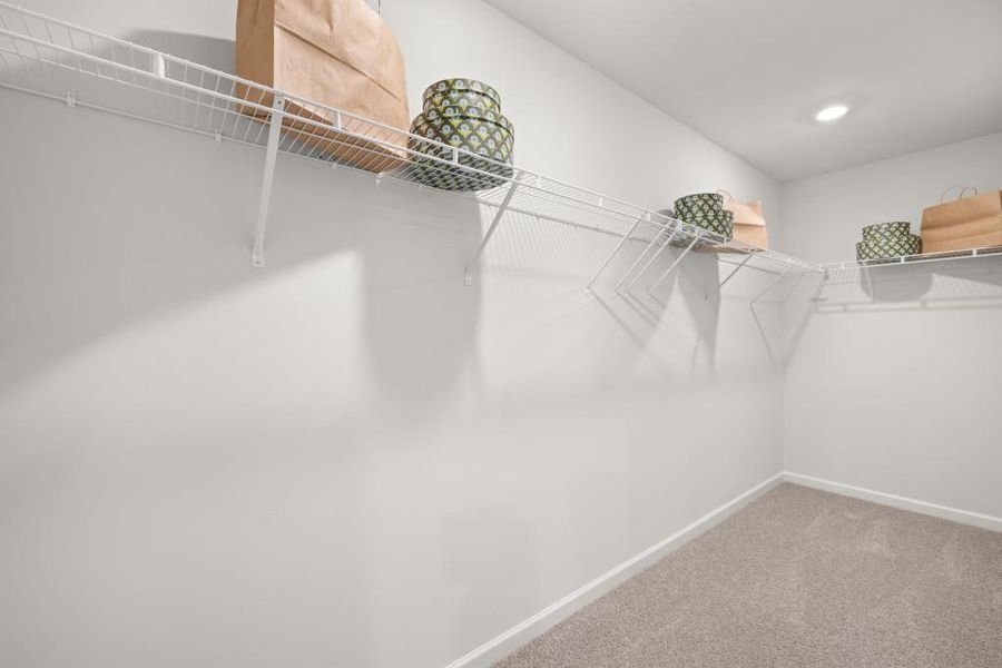 Spacious, unfurnished interior of a new home in Hughes Court, Dawsonville (Image 17).