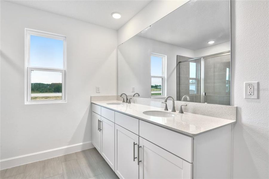 Furnished interior view inside a new home in , Tavares (Image 9).