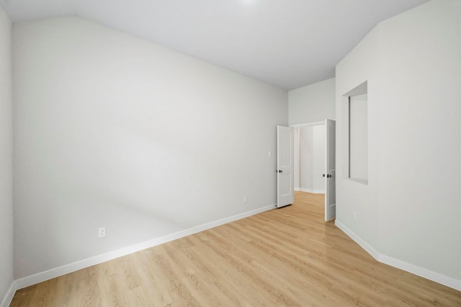 Spacious, unfurnished interior of a new home in Audubon, Magnolia (Image 20). Spacious, unfurnished interior of a new home in Audubon, Magnolia (Image 20).