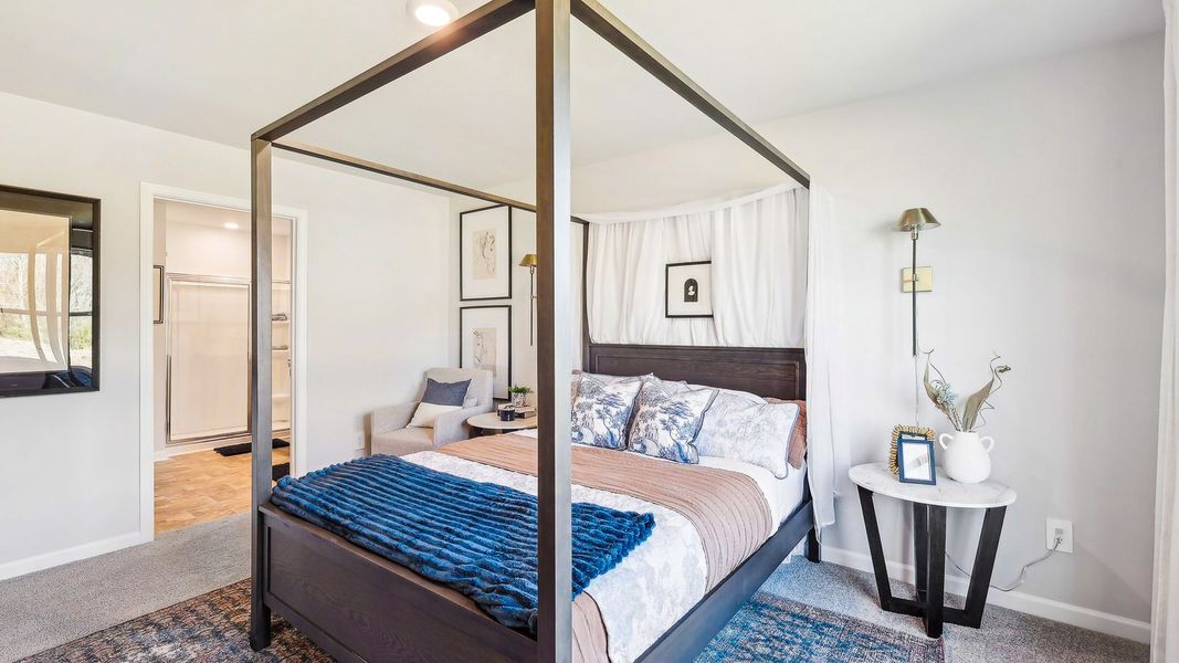 Furnished interior view inside a new home in Villages of Hunters Point, Lebanon (Image 31).