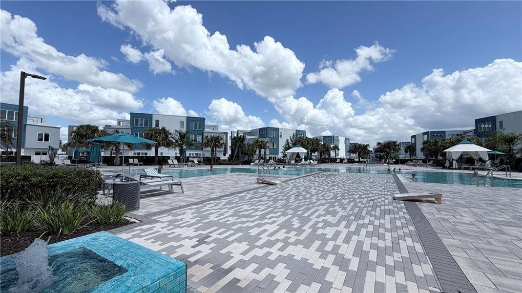 Community amenities in , Reunion (Image 28).