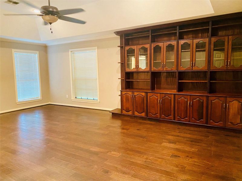 14212 - Primary bedroom