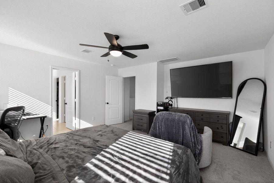 Furnished interior view inside a new home in , Katy (Image 18). Furnished interior view inside a new home in , Katy (Image 18).