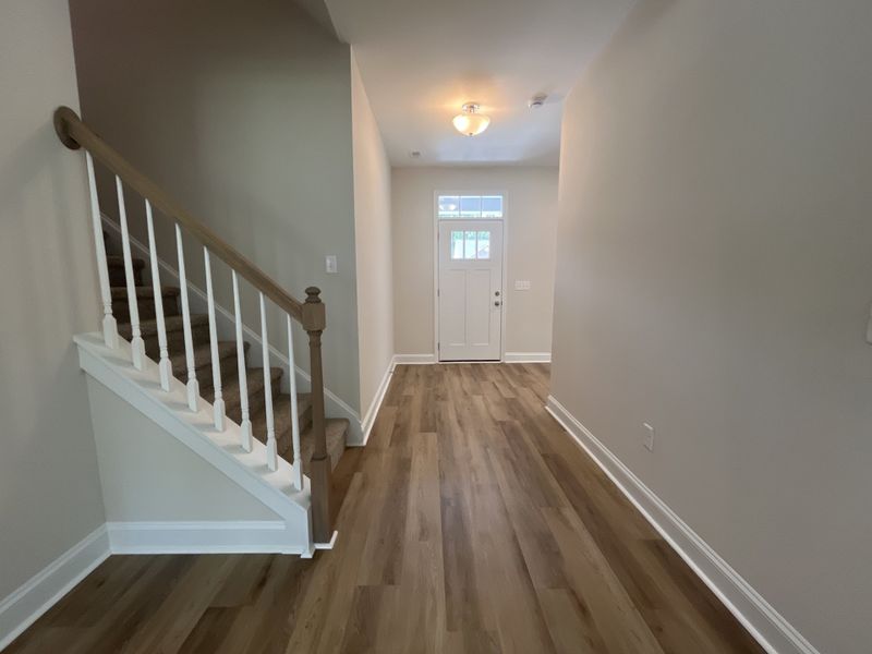 Spacious, unfurnished interior of a new home in Parkwood Estates, Leland (Image 10).