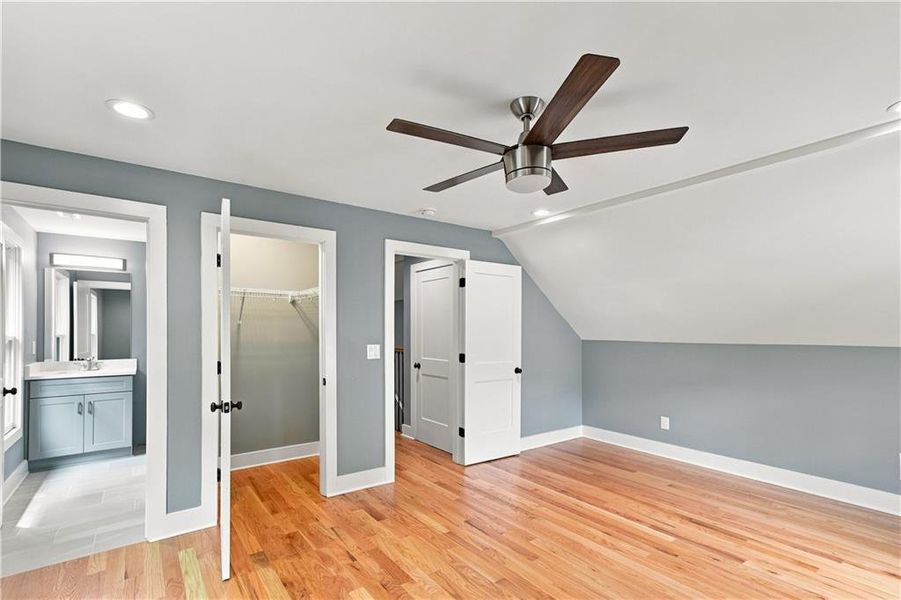 Spacious, unfurnished interior of a new home in , Atlanta (Image 49). Spacious, unfurnished interior of a new home in , Atlanta (Image 49).