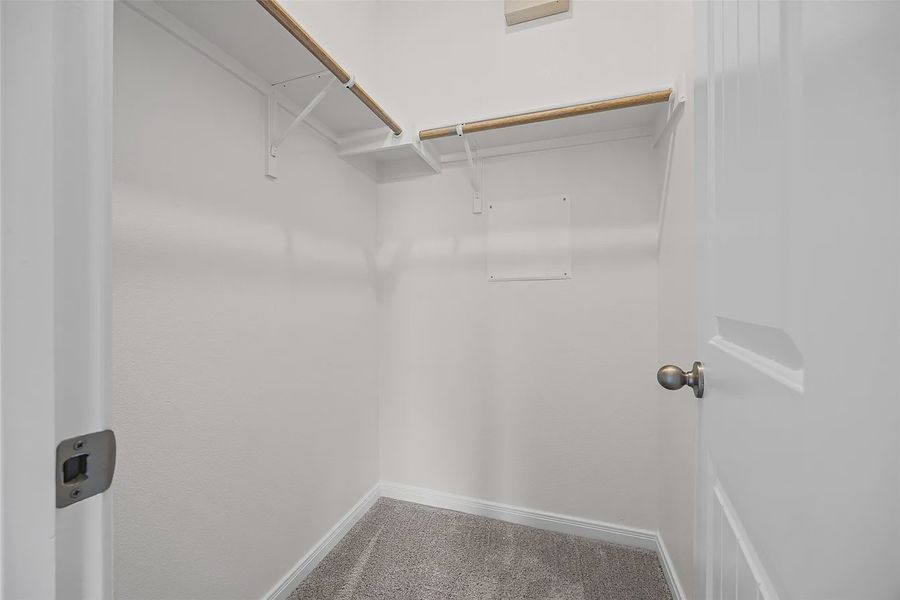 Spacious, unfurnished interior of a new home in Butler Farms, Liberty Hill (Image 18).