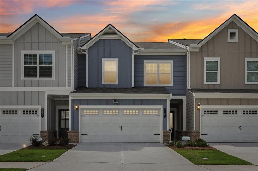 Image 44 of a home in Ellison Square.