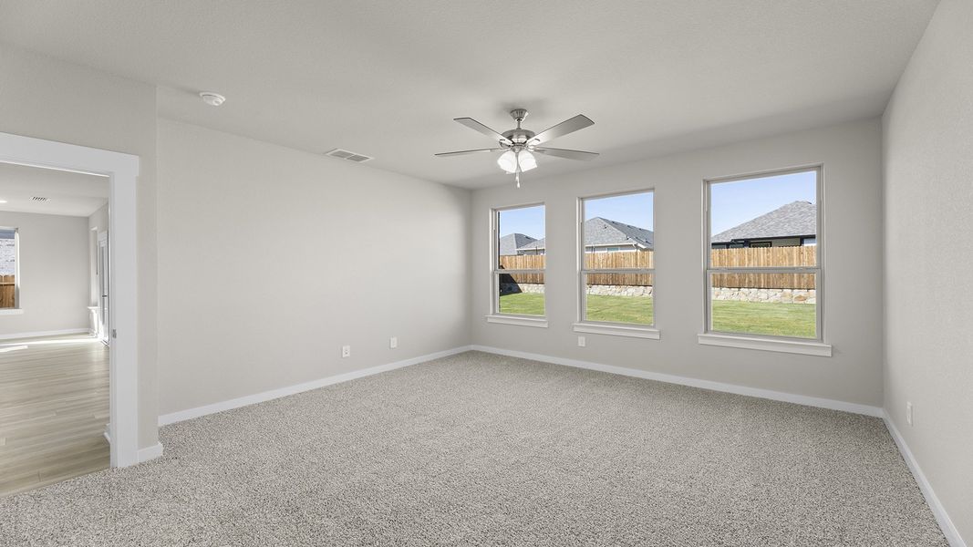 Spacious, unfurnished interior of a new home in Keeneland, Aubrey (Image 21). Spacious, unfurnished interior of a new home in Keeneland, Aubrey (Image 21).