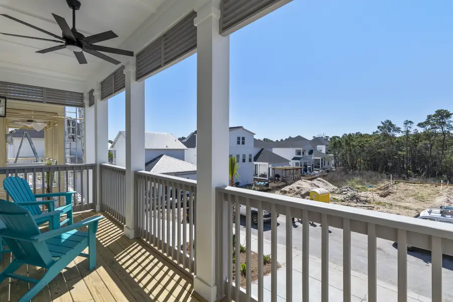 Exterior details and patio area of a home in Twin Palms, Inlet Beach (Image 3).