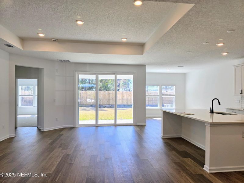 Spacious, unfurnished interior of a new home in Hyland Trail, Green Cove Springs (Image 20). Spacious, unfurnished interior of a new home in Hyland Trail, Green Cove Springs (Image 20).