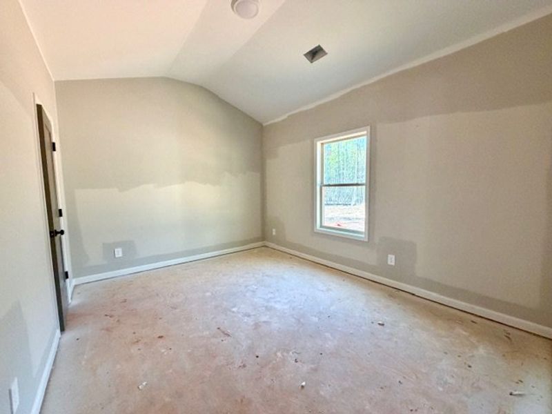 Image 13 of a home in Forrest Farms.