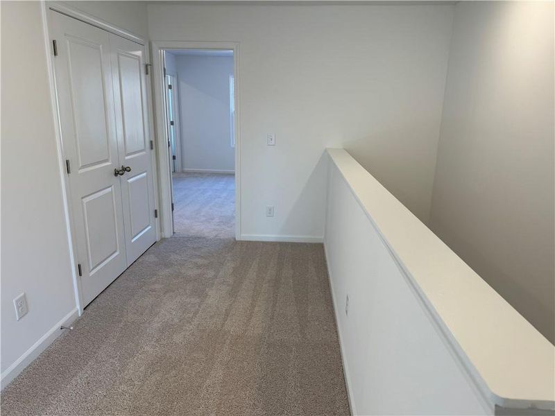 Spacious, unfurnished interior of a new home in Laurelwood, Douglasville (Image 16).