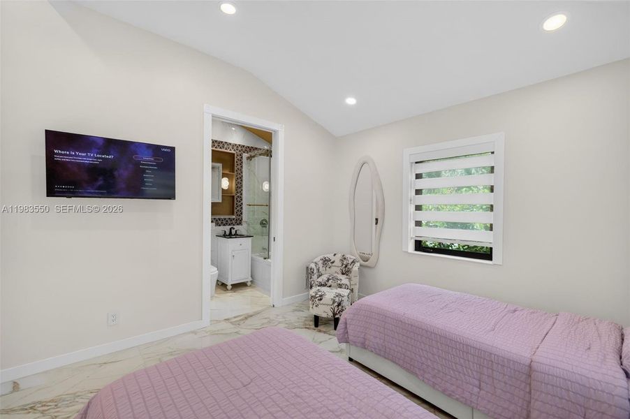 Furnished interior view inside a new home in , Biscayne Park (Image 58).