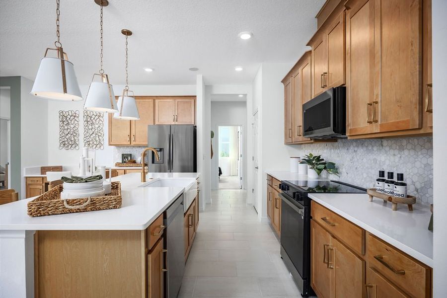 Representative furnished interior of a home built from the Sabal by Risewell Homes in Cypress Bluff, Groveland (Image 10).