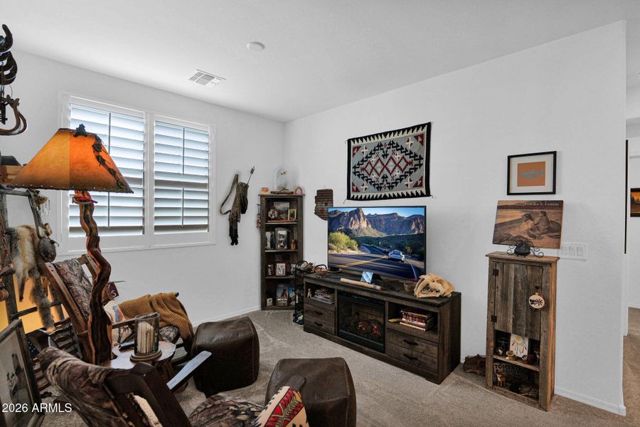 1917 Hampton 111 - 19Loft