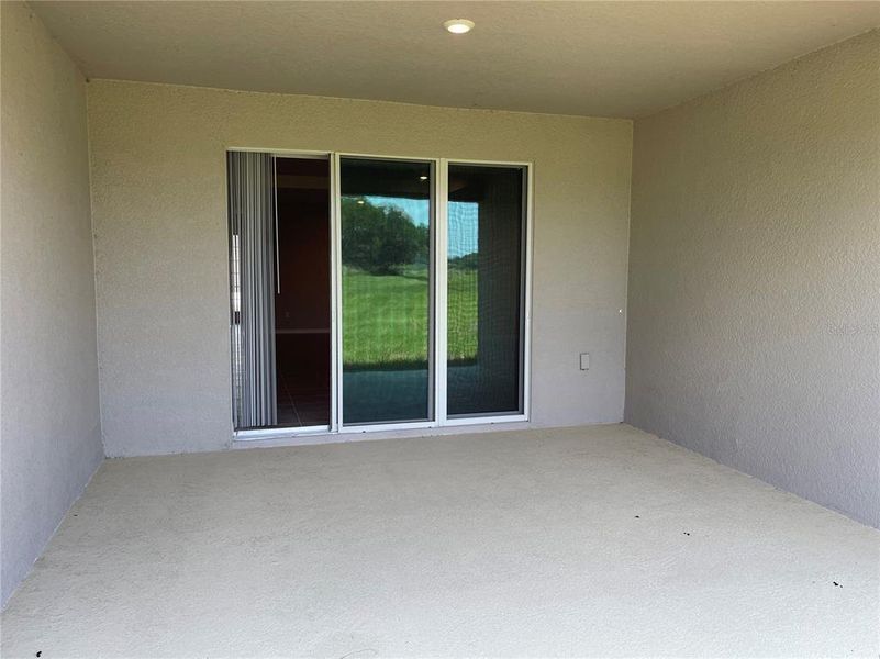 Exterior details and patio area of a home in , Dade City (Image 20).