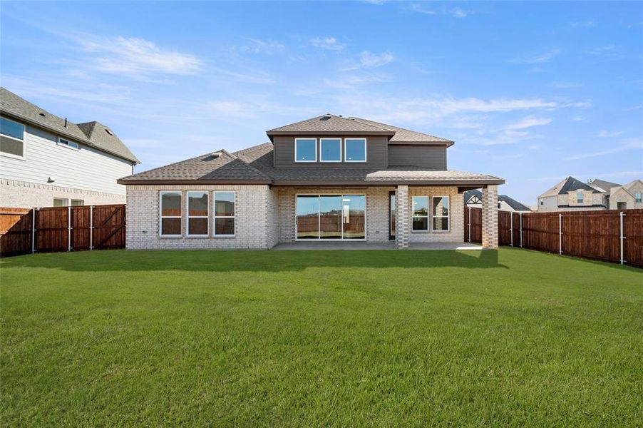 7112 Seagrove- Back-2 7112 Seagrove- Back-2