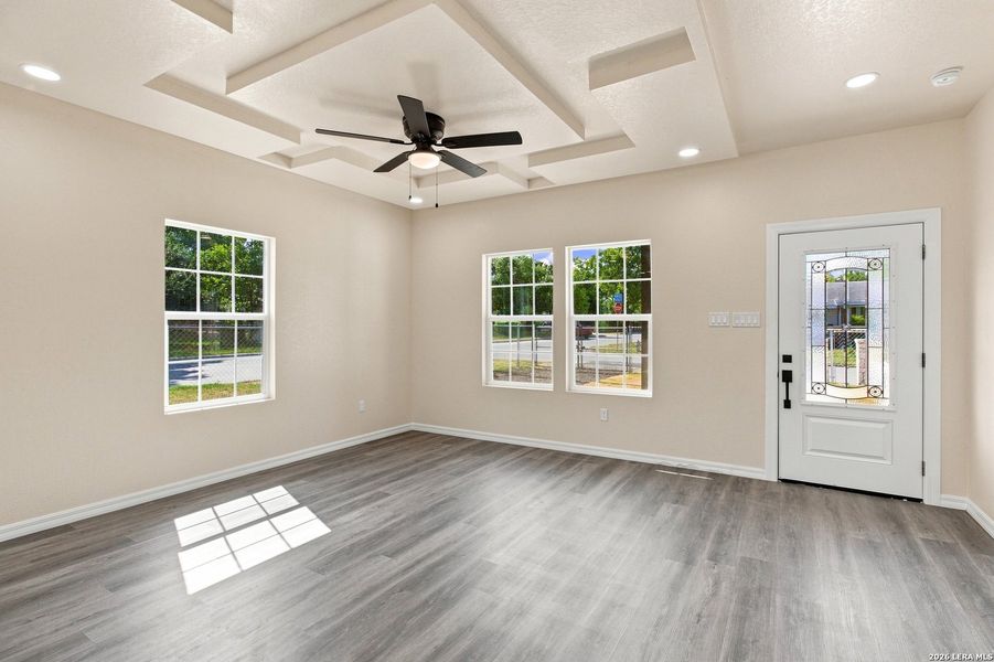 Spacious, unfurnished interior of a new home in , San Antonio (Image 12).