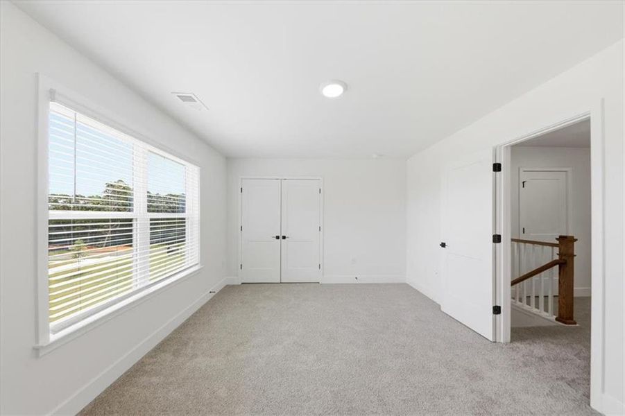 Spacious, unfurnished interior of a new home in Tuscany Hills, Douglasville (Image 24). Spacious, unfurnished interior of a new home in Tuscany Hills, Douglasville (Image 24).