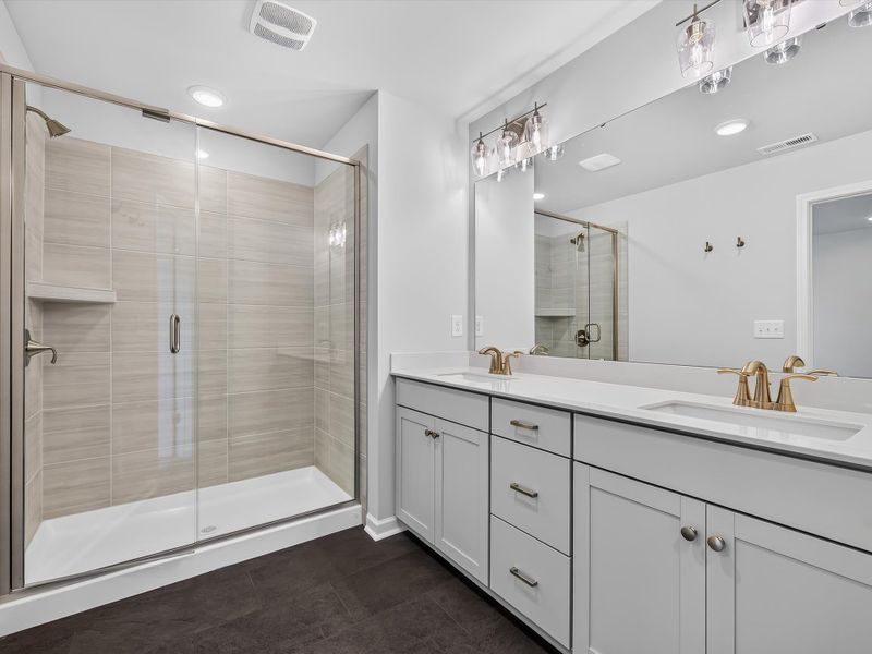 Owner's Bath Owner's Bath