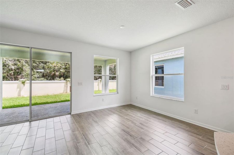 Spacious, unfurnished interior of a new home in Cascades at Southern Hills, Brooksville (Image 19).