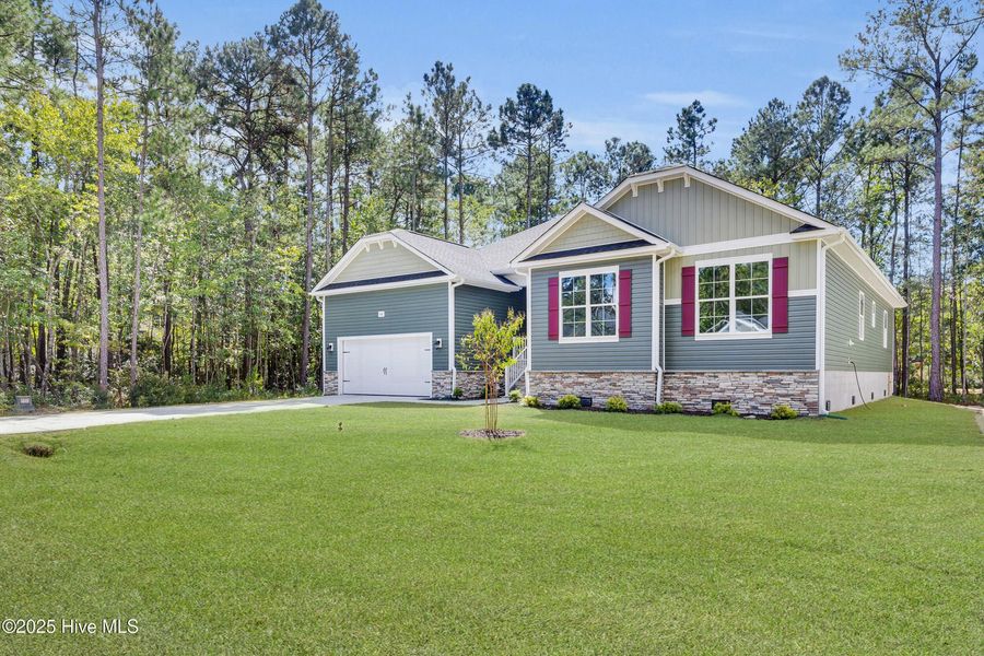Image 26 of a home in Fairfield Harbour.