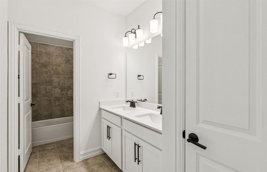 Spacious Fourth bathroom Spacious Fourth bathroom