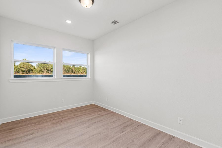 Spacious, unfurnished interior of a new home in Colton 45' Homesites, Todd Mission (Image 25).