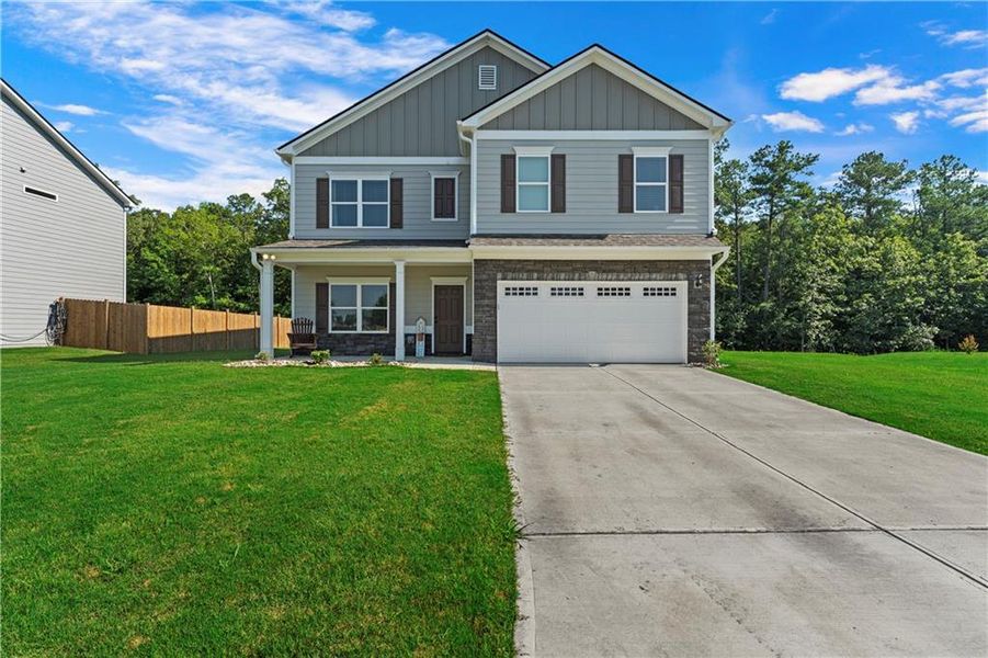 Front exterior of a new home in , Rome, GA, highlighting curb appeal (Image 22). Front exterior of a new home in , Rome, GA, highlighting curb appeal (Image 22).