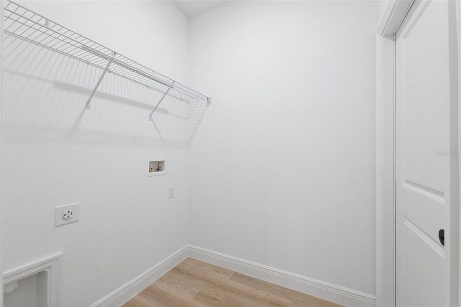 Image 28 of a home in .