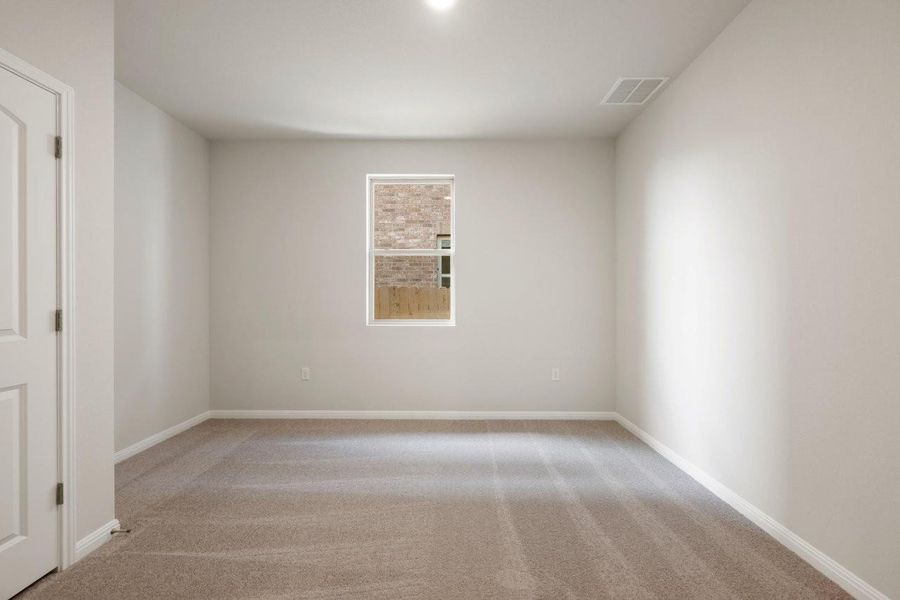 Photos are representative images and renderings for illustrative purposes only. Actual structural options and design images of the home may vary.