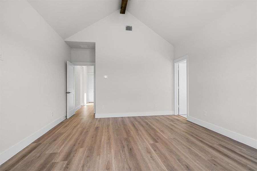 Spacious, unfurnished interior of a new home in Green Prairie Estates, Dish (Image 33). Spacious, unfurnished interior of a new home in Green Prairie Estates, Dish (Image 33).