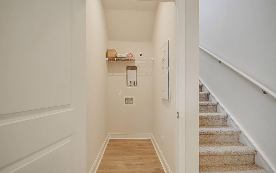 Spacious, unfurnished interior of a new home in Founder's Park, Lincolnville (Image 30).