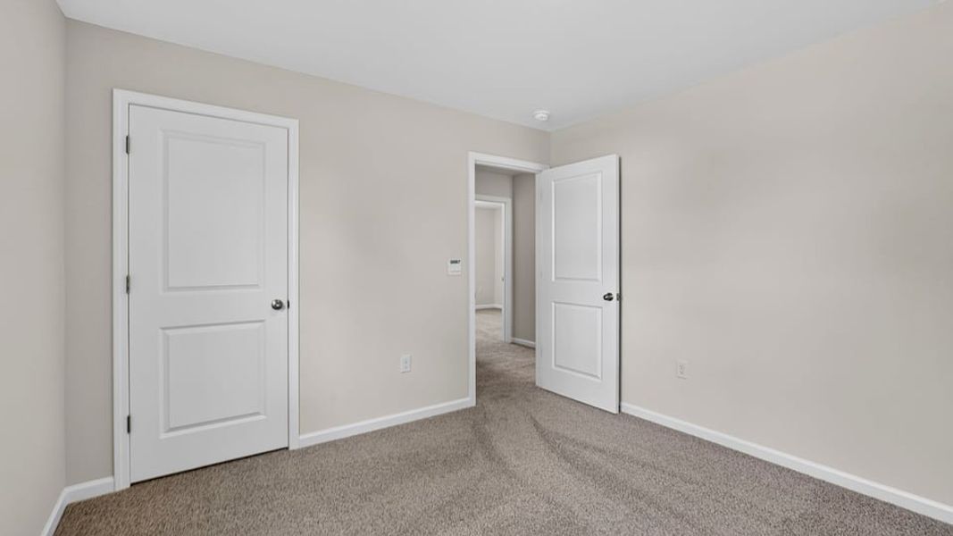 Spacious, unfurnished interior of a new home in Baxter Village, Boiling Springs (Image 32).