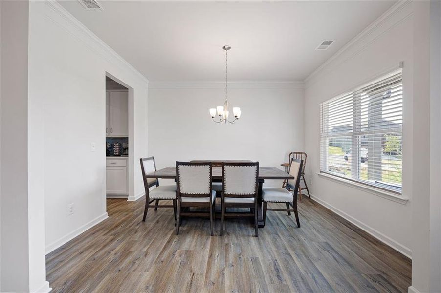 Furnished interior view inside a new home in , Dallas (Image 34).