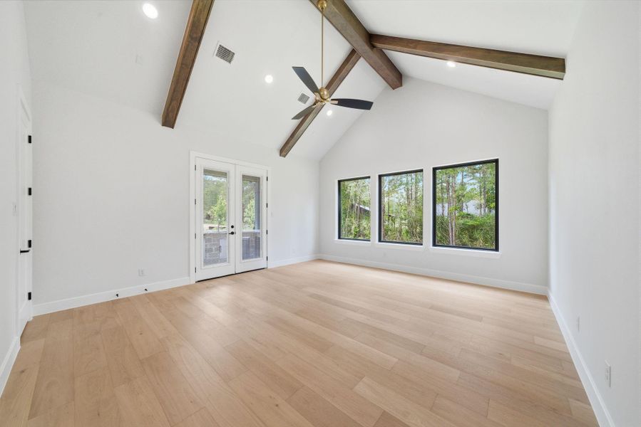 Spacious, unfurnished interior of a new home in , Montgomery (Image 20).
