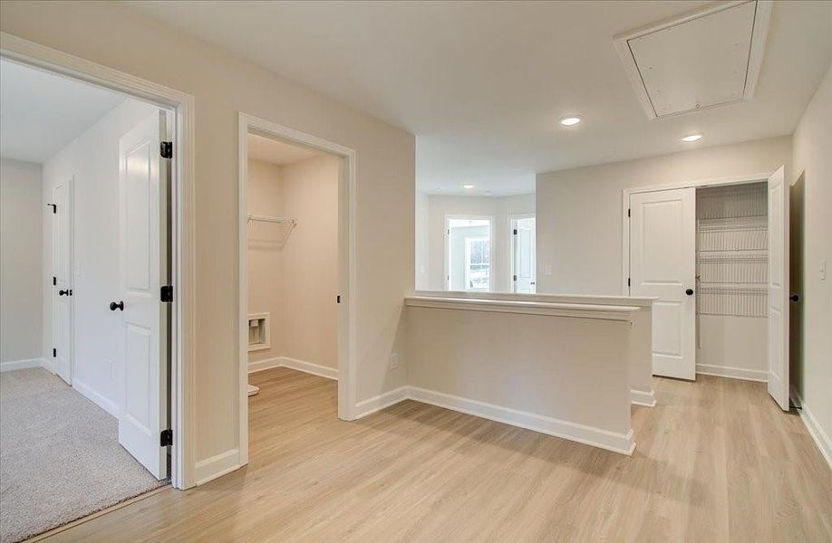 Spacious, unfurnished interior of a new home in Wildwood Place, Powder Springs (Image 25).