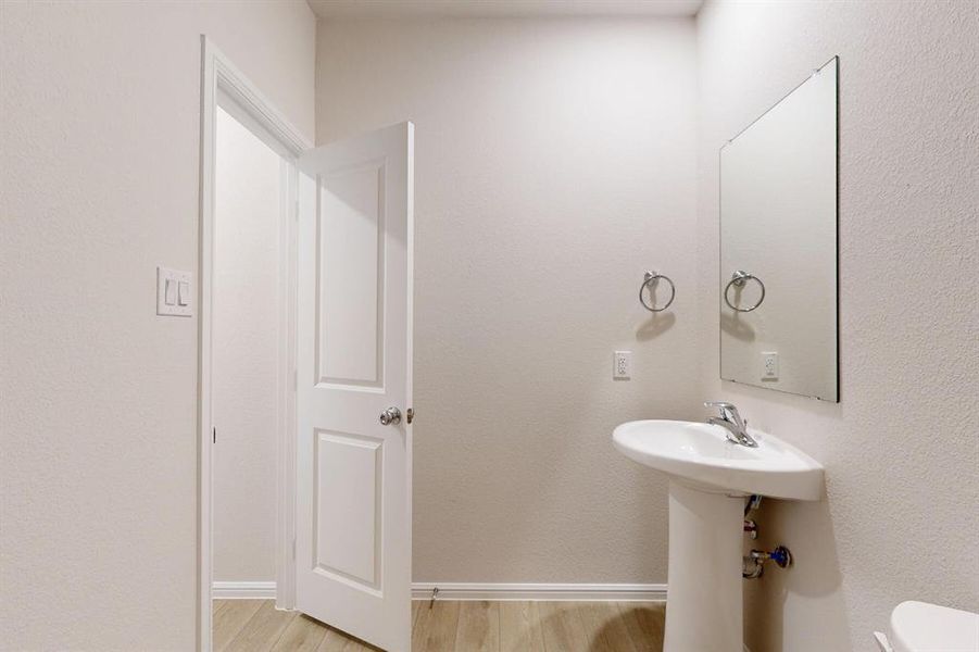 Image 40 of a home in Forest Park. Image 40 of a home in Forest Park.