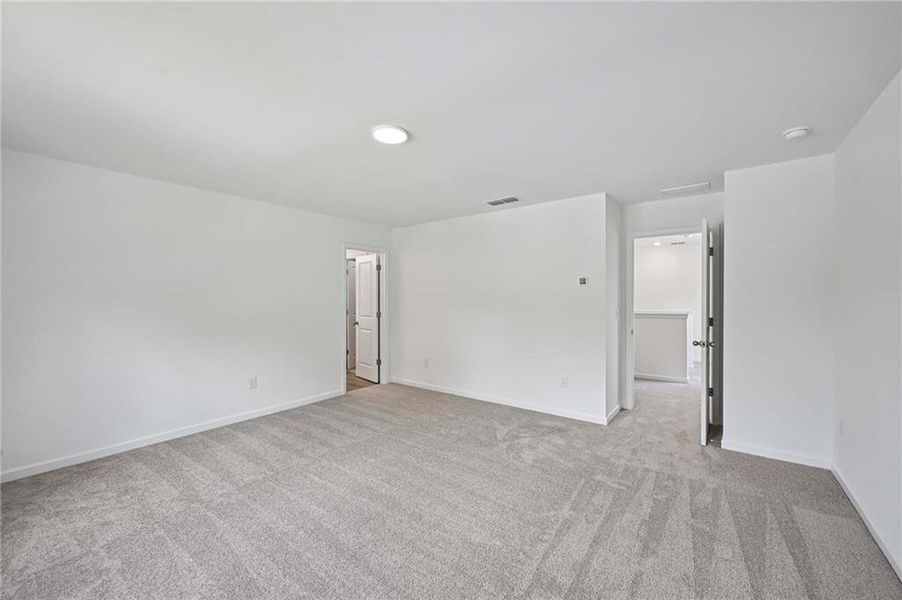 Spacious, unfurnished interior of a new home in Leydenview, Mableton (Image 13). Spacious, unfurnished interior of a new home in Leydenview, Mableton (Image 13).