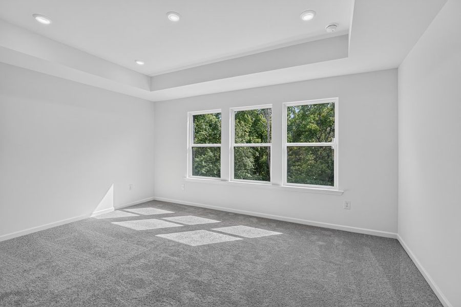 Spacious, unfurnished interior of a new home in Rosewood Farm, Lawrenceville (Image 23).