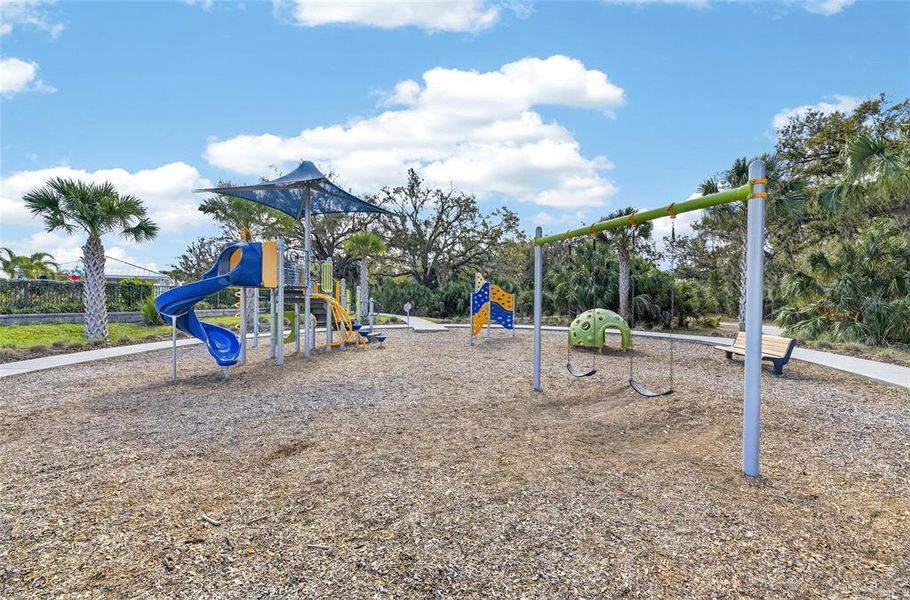 Community amenities in Summerwoods, Parrish (Image 53).