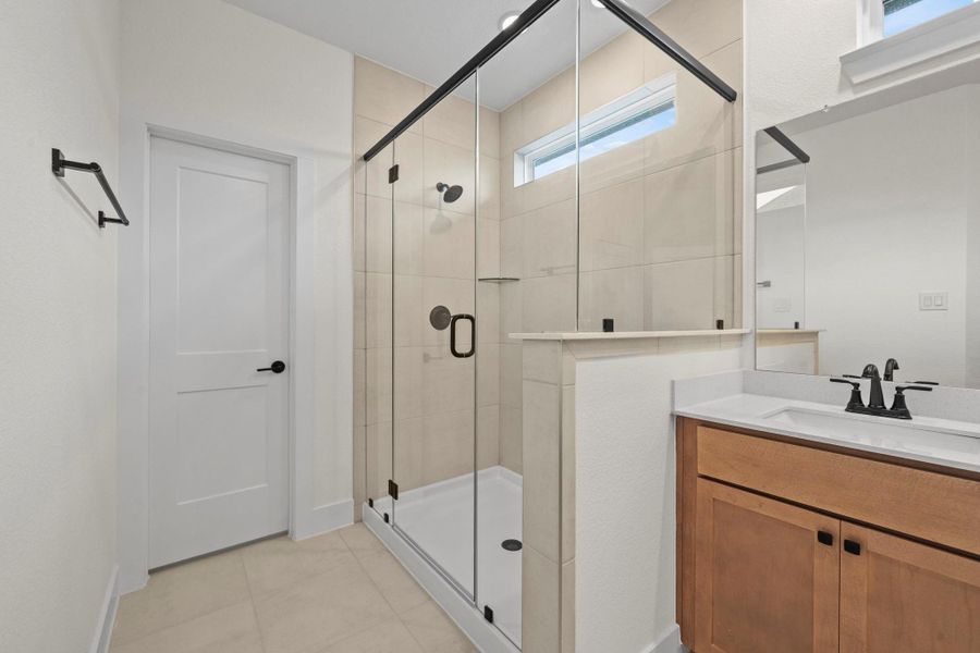 Furnished interior view inside a new home in , Katy (Image 15).