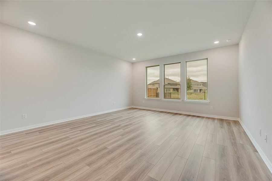 Spacious, unfurnished interior of a new home in Valencia On The Lake, Little Elm (Image 13).