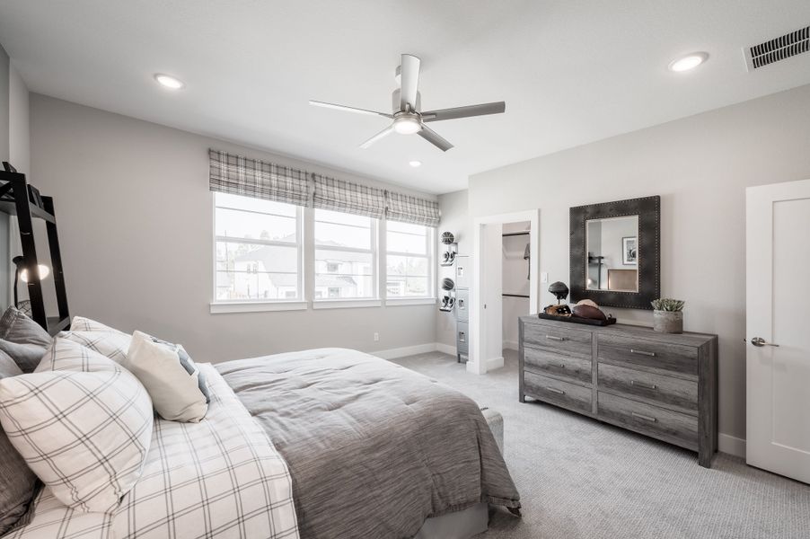 Representative furnished interior of a home built from the Snyder by Tri Pointe Homes in Harvest Green, Richmond (Image 51).