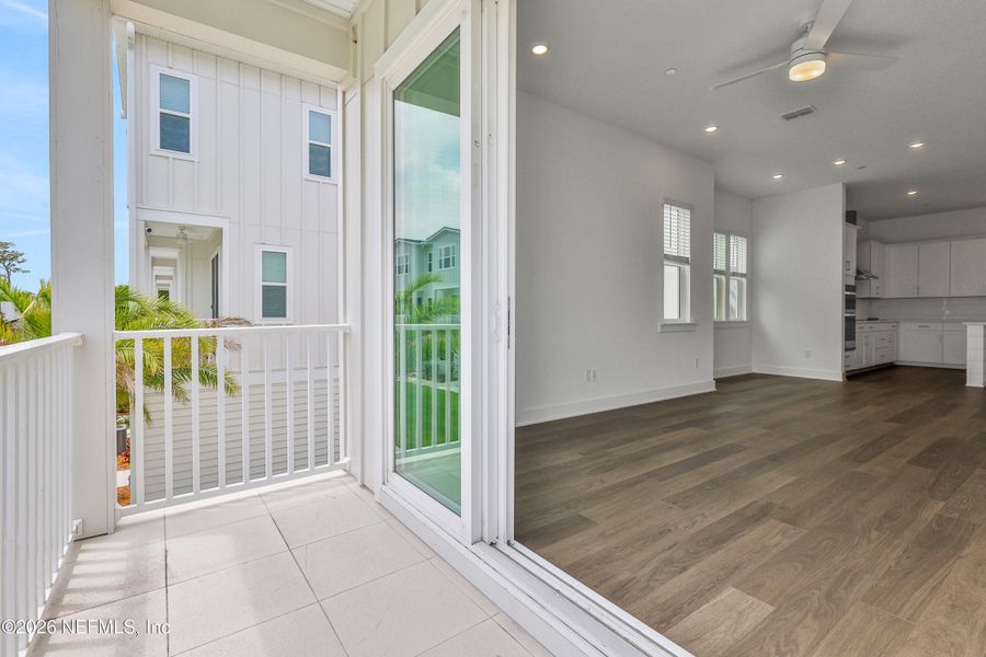 Spacious, unfurnished interior of a new home in North Beach Townhomes, Jacksonville Beach (Image 21). Spacious, unfurnished interior of a new home in North Beach Townhomes, Jacksonville Beach (Image 21).