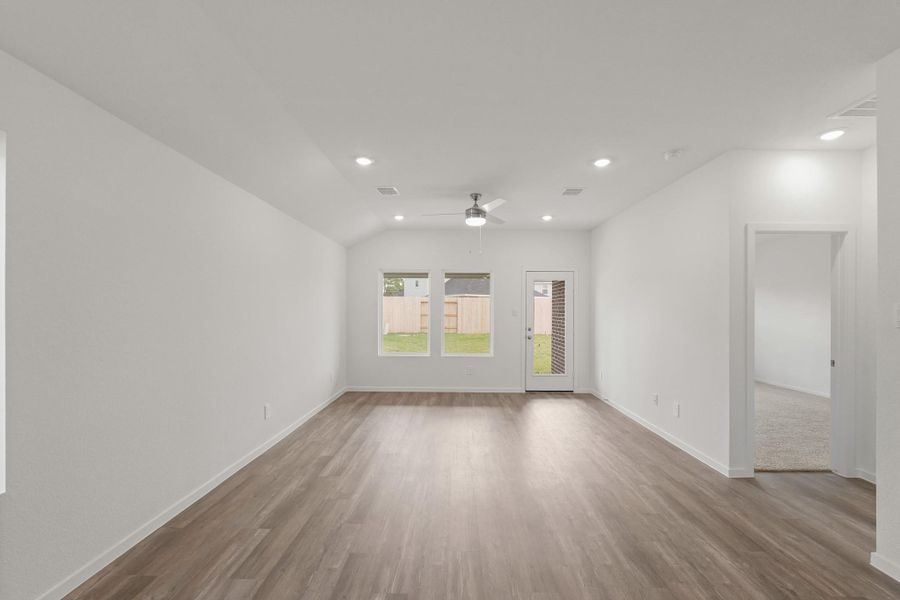 Spacious, unfurnished interior of a new home in Cypress Green, Hockley (Image 11). Spacious, unfurnished interior of a new home in Cypress Green, Hockley (Image 11).