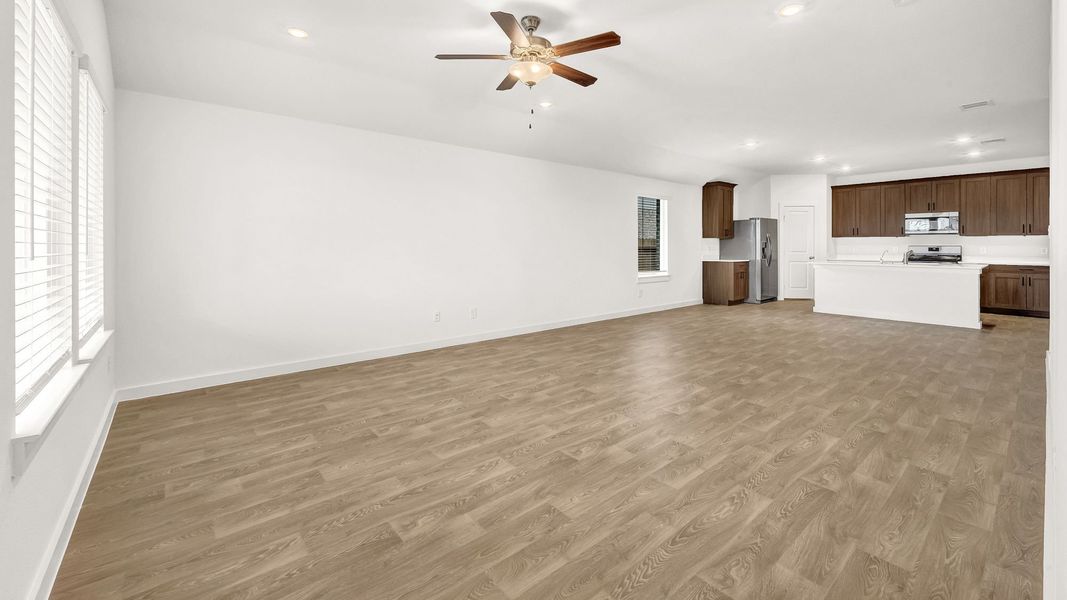 Spacious, unfurnished interior of a new home in Tamarron, Fulshear (Image 12). Spacious, unfurnished interior of a new home in Tamarron, Fulshear (Image 12).