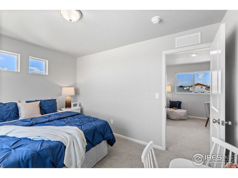 Furnished interior view inside a new home in Thompson River Ranch, Johnstown (Image 29). Furnished interior view inside a new home in Thompson River Ranch, Johnstown (Image 29).